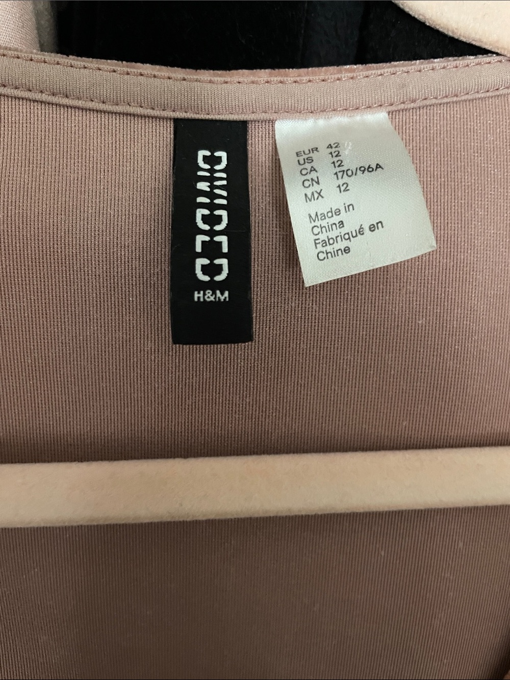 Velvet Wrap-Front Dress in Dusty Rose by Divided/H&M size 12 (M) - Picture 3 of 7